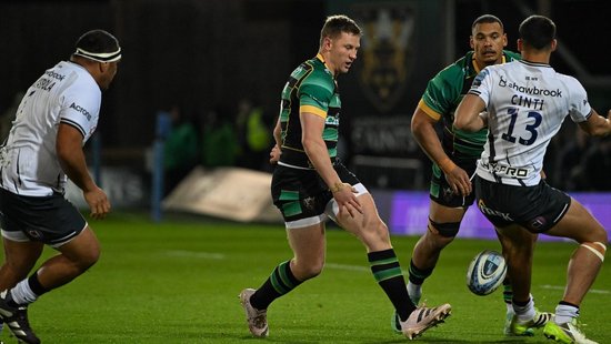 Fraser Dingwall against Saracens.